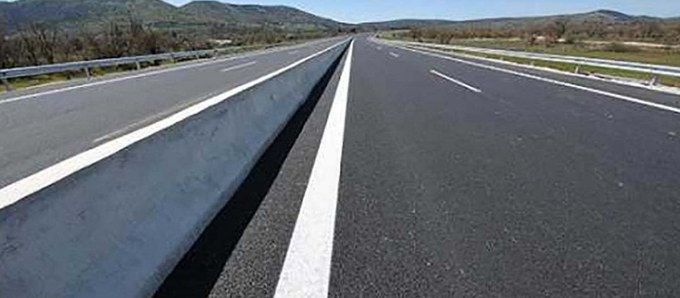 Οδηγός μπήκε ανάποδα στην εθνική οδό Καλαμάτας – Κορίνθου (βίντεο)